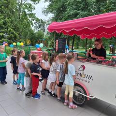 kolejka do lodów