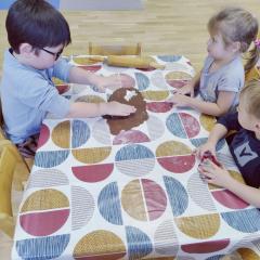 Wykrawamy kształty foremkami