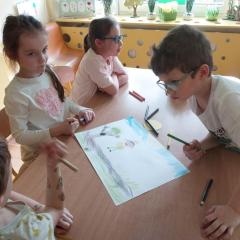 Ilustrowanie wysłuchanego fragmentu opowiadania