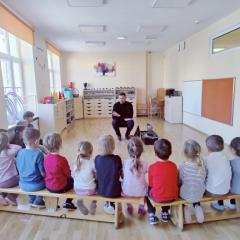 Niezwykle ciekawa lekcja przyrody na temat ptaków drapieżnych